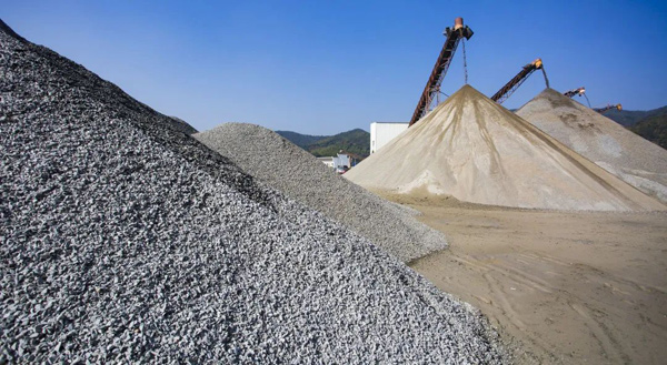 建一個(gè)砂石廠投資有哪些？唐山金路為您解答